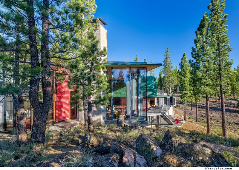 SlimLine 38 Janelas, SlimLine 38 Portas, ConceptWall 50 Fachadas e Mosquito Sistemas complementares - Martis Camp localizado em Truckee, CA, Estados Unidos da América