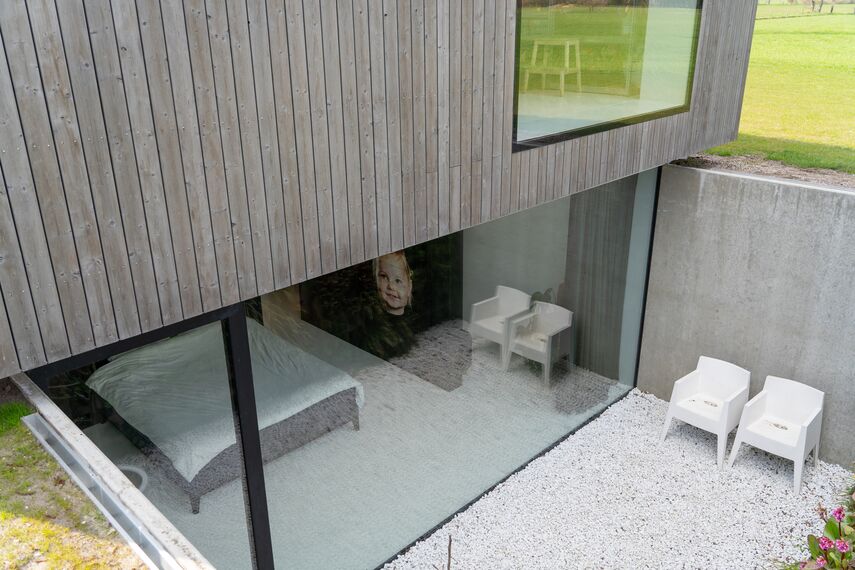 SlimLine 38 Portas, ConceptPatio 130 Correr e Harmónio e ConceptSystem 77 Janelas - Het Kleine Krikhaar localizado em Geesteren, nos Países Baixos