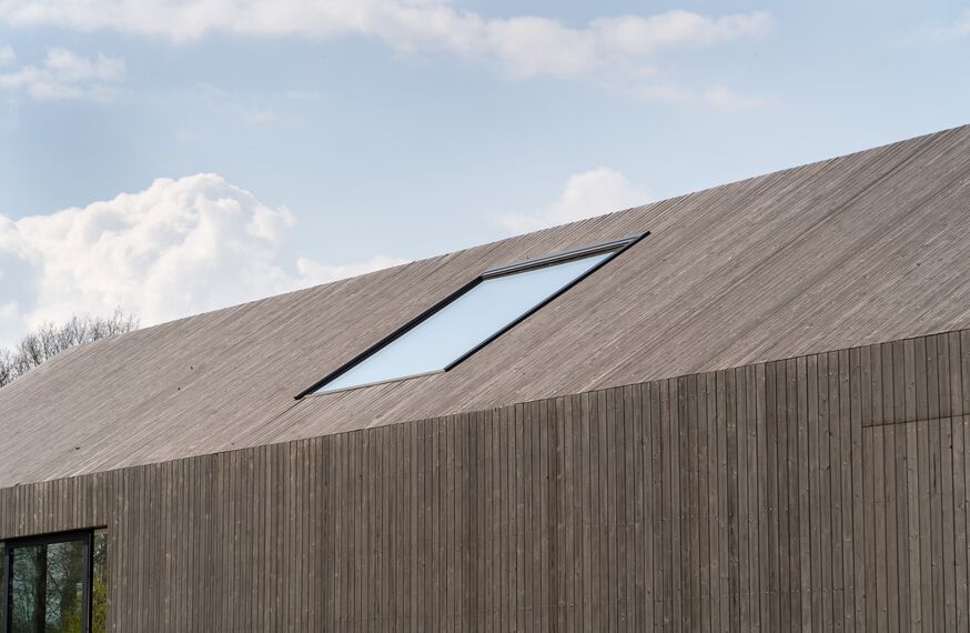 SlimLine 38 Portas, ConceptPatio 130 Correr e Harmónio e ConceptSystem 77 Janelas - Het Kleine Krikhaar localizado em Geesteren, nos Países Baixos