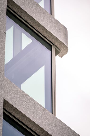 ConceptWall 60 Fachadas e MasterLine 8 Janelas - Antwerp Tower localizado em Antwerp, België