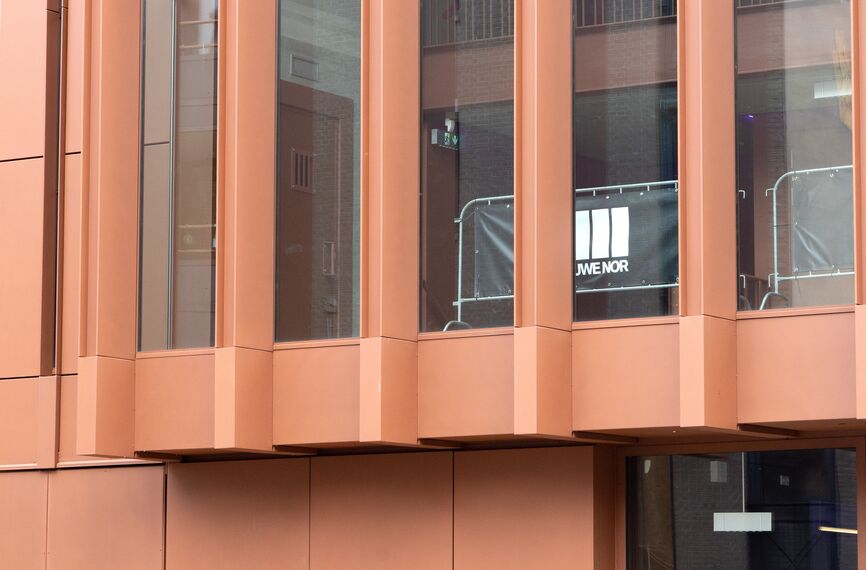 ConceptSystem 77 Janelas e ConceptSystem 77 Portas - Nieuwe Nor localizado em Heerlen, nos Países Baixos