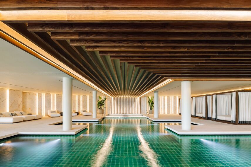 ConceptWall 60 Fachadas, ConceptSystem 77 Portas e CW 60 Hidden Vent Fachadas - Infinity localizado em Lisbon, Portugal