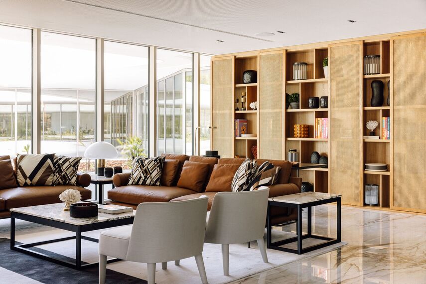 ConceptWall 60 Fachadas, ConceptSystem 77 Portas e CW 60 Hidden Vent Fachadas - Infinity localizado em Lisbon, Portugal