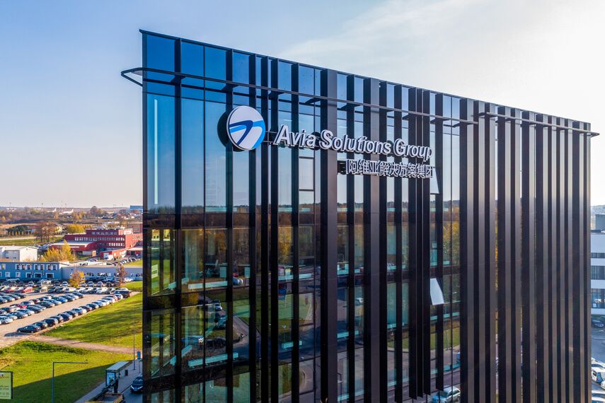 MasterLine 8 HI Janelas e CW 50-HI Fachadas - Office building Avia Solutions Group Headquarters localizado em Vilnius, Lituânia