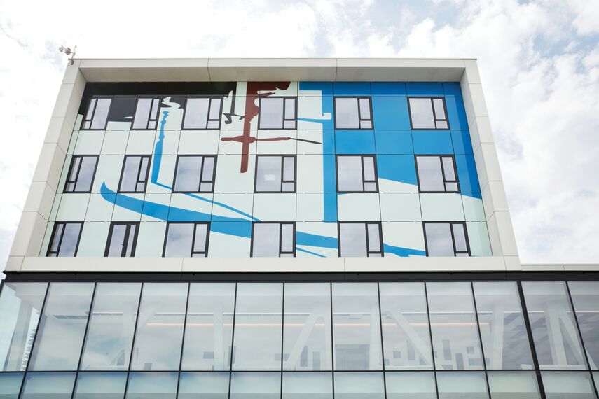 ConceptSystem 77 Janelas, BriseSoleil 100 Sombreamento e CS 77 Fire Proof Janelas - AZ Sint Maarten localizado em Mechelen, België