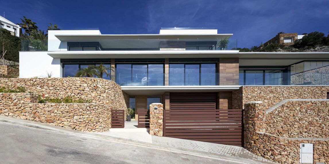 ConceptSystem 77 Janelas - House Villa Alicante localizado em Alicante, Espanha