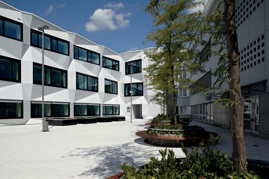 College/University University of Lucerne localizado em Lucerne, Suíça