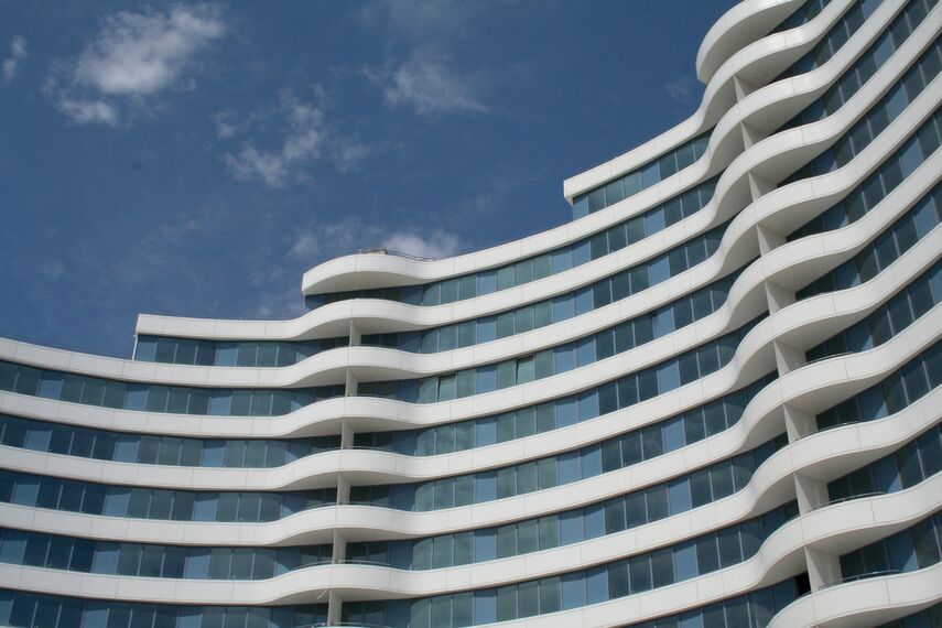 ConceptSystem 77 Portas e ConceptSystem 77 Janelas - Complexo de apartmentos White Sails localizado em Odessa, Ucrânia