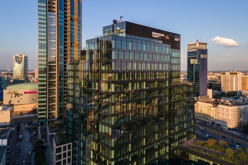 ConceptWall 50 Fachadas, MasterLine 8 Janelas, CW 50-HI Fachadas, CW 50-SC Fachadas, MasterLine 8 Standard Janelas e MasterLine 8 Janelas - Varso 1 & 2 localizado em Warsaw, Polónia