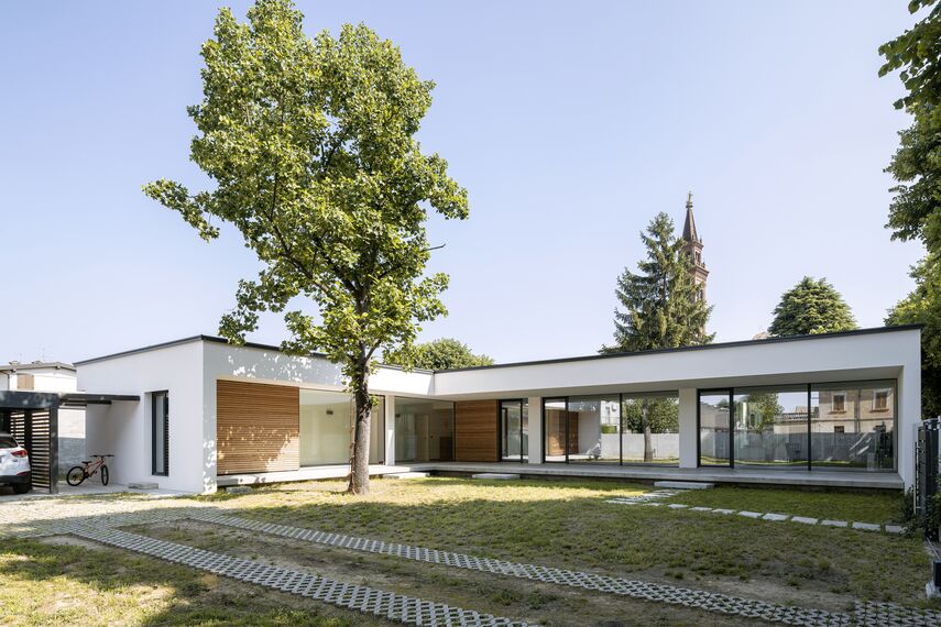 SlimLine 38 Portas e SlimLine 38 Janelas - Casa Cremona localizado em Cremona, Itália