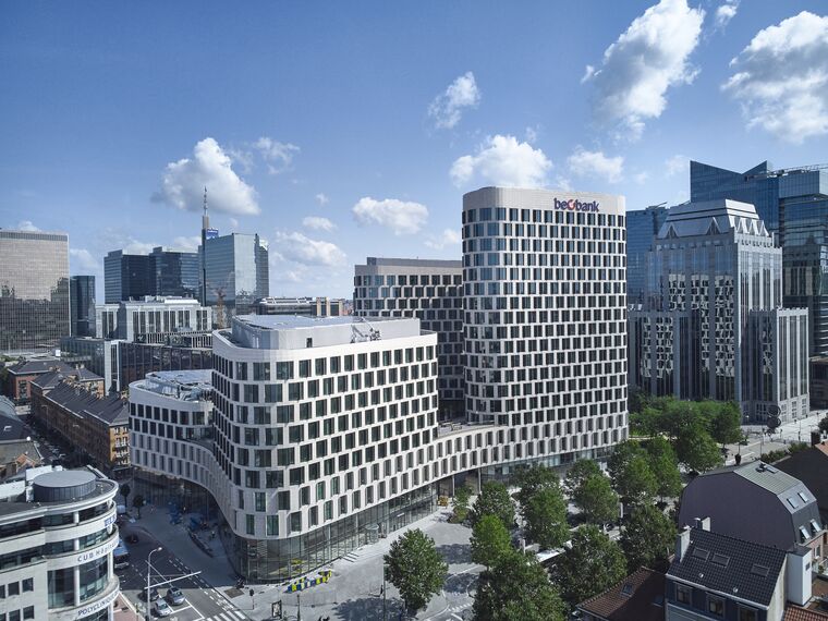 ConceptWall 50 Fachadas, ConceptWall 86 Fachadas, CW 86 Standard Fachadas e CW 86-EF Fachadas - Quatuor Brussels: Sustainable Architecture localizado em Brussels, België
