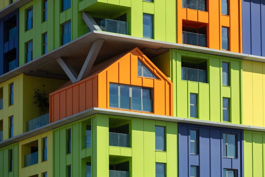 MasterLine 8 Janelas, MasterLine 8 Portas, ConceptWall 50 Fachadas e MasterPatio Correr e Harmónio - Hoost localizado em Knokke-Heist, België