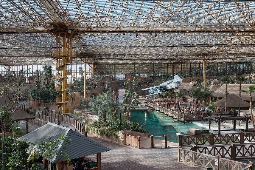 ConceptWall 50 Fachadas, ConceptSystem 77 Janelas, CS 77 HI Janelas e CW 50-HI Fachadas - Edenya no Pairi Daiza, a maior estufa tropical do mundo localizado em Brugelette, België