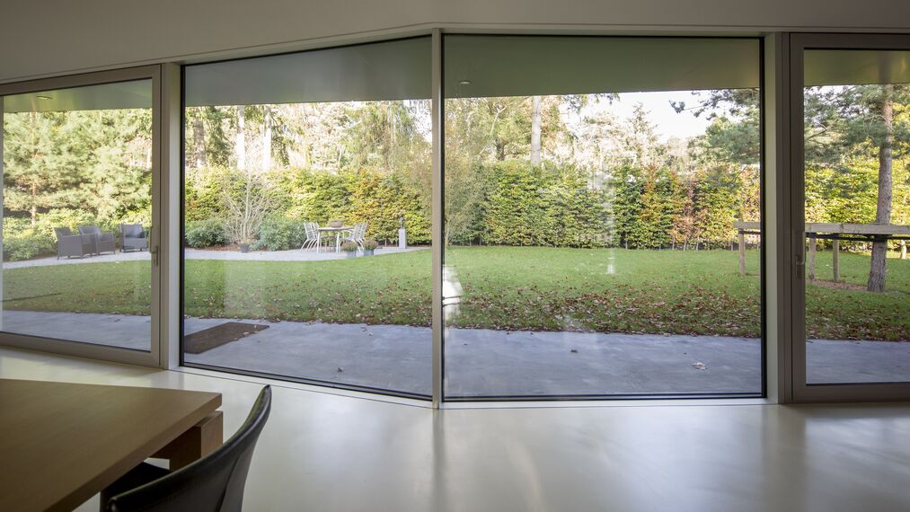 ConceptWall 50 Fachadas - Villa X localizado em Brabant, nos Países Baixos