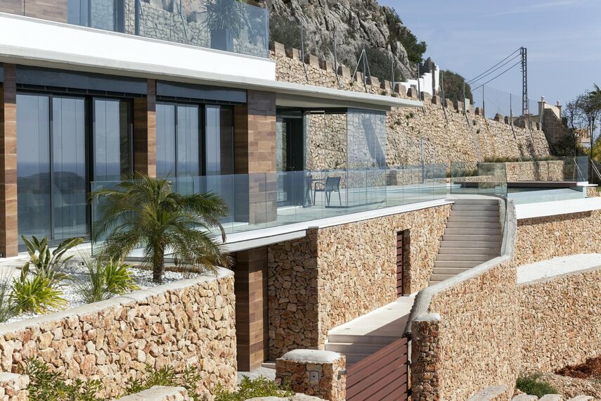 ConceptSystem 77 Janelas - House Villa Alicante localizado em Alicante, Espanha