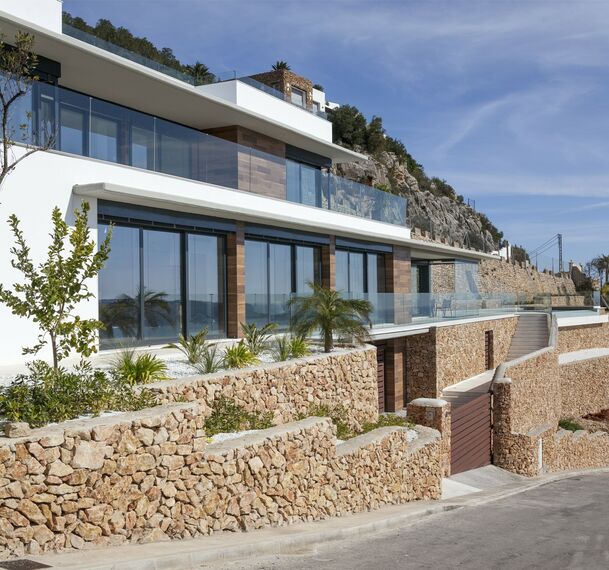 ConceptSystem 77 Janelas - House Villa Alicante localizado em Alicante, Espanha