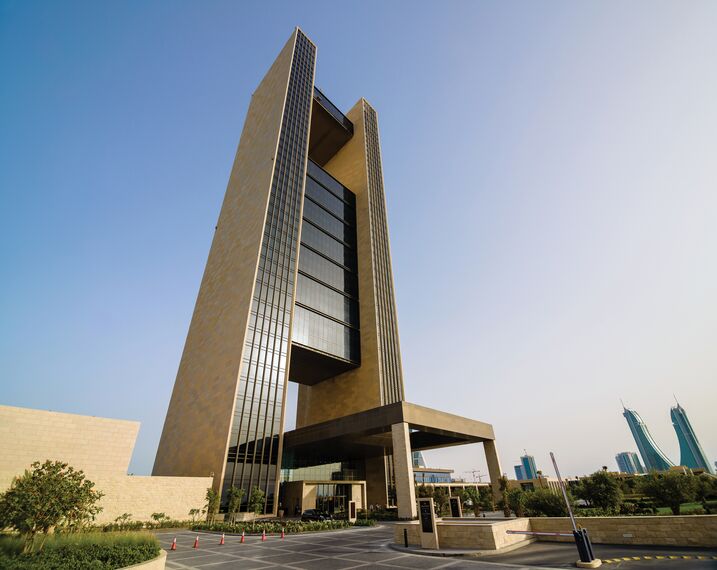 CP 96 Correr e Harmónio e CS 77 Fire Proof Portas - Four Seasons Hotel localizado em Manama, Barém