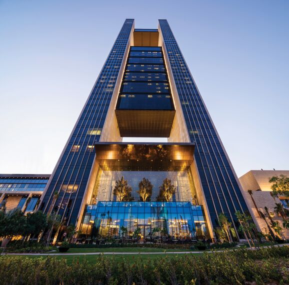 CP 96 Correr e Harmónio e CS 77 Fire Proof Portas - Four Seasons Hotel localizado em Manama, Barém