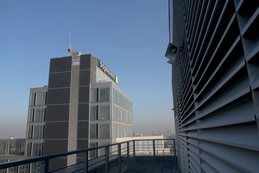 CS 86-HI (c) Sistemas cancelados, CW 86 Standard Fachadas e CW 86-EF Fachadas - Business center Sopharma Litex Business Towers localizado em Sofia, Bulgarije