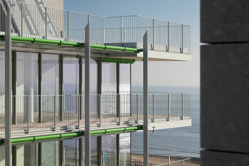 HiFinity Correr e Harmónio, ConceptSystem 59Pa Portas, ConceptWall 50 Fachadas e SlimLine 38 Ferro Janelas - Complexo de apartmentos Prata Riverside village localizado em Lisbon, Portugal