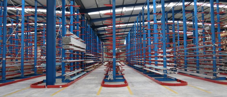 Reynaers Aluminium - Novo armazém - 2009