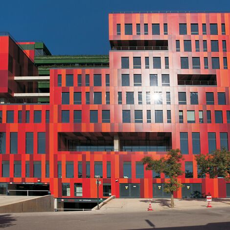 CS 86-HI (c) Sistemas cancelados e CW 50-SC Fachadas - Business center Lapishan localizado em Istanbul, Turquia