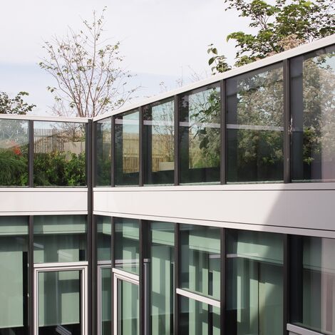 SlimLine 38 Janelas, SlimLine 38 Portas e CW 50-SL Fachadas - Villa Malevart localizado em Paris, França