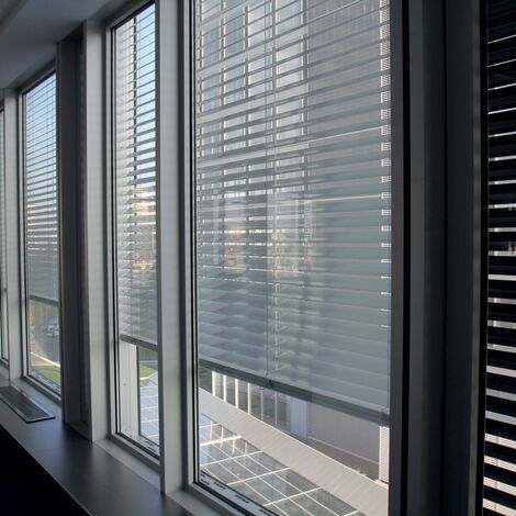CS 86-HI (c) Sistemas cancelados, CW 86 Standard Fachadas e CW 86-EF Fachadas - Business center Sopharma Litex Business Towers localizado em Sofia, Bulgarije