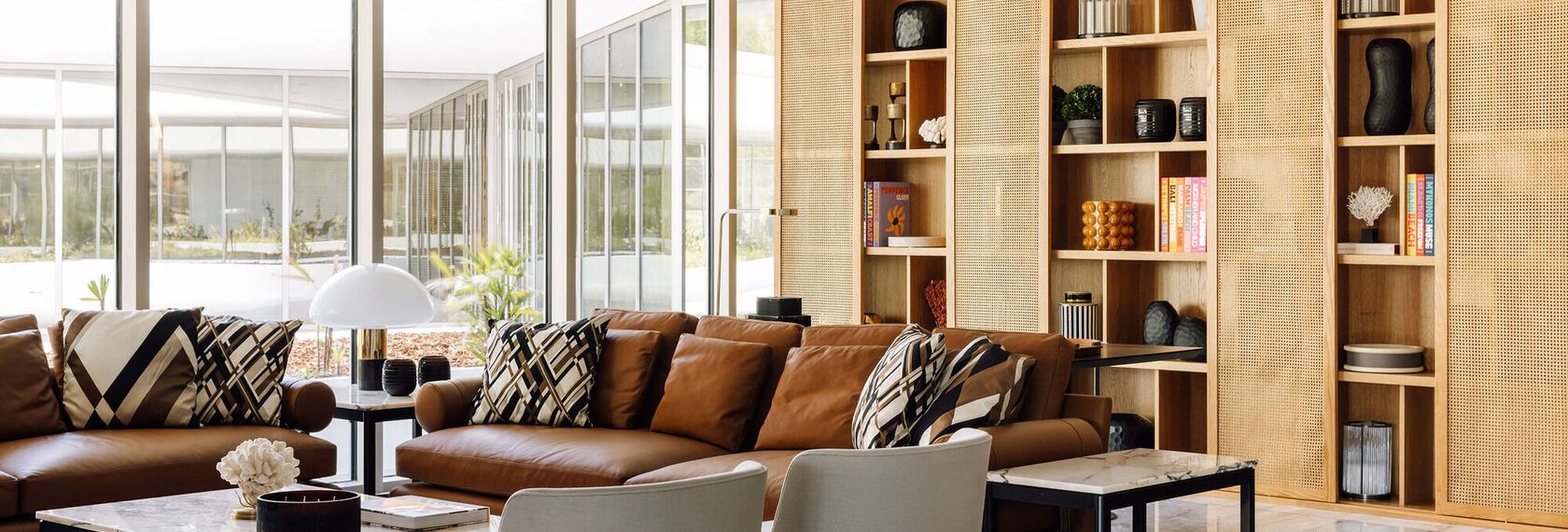 ConceptWall 60 Fachadas, ConceptSystem 77 Portas e CW 60 Hidden Vent Fachadas - Infinity localizado em Lisbon, Portugal