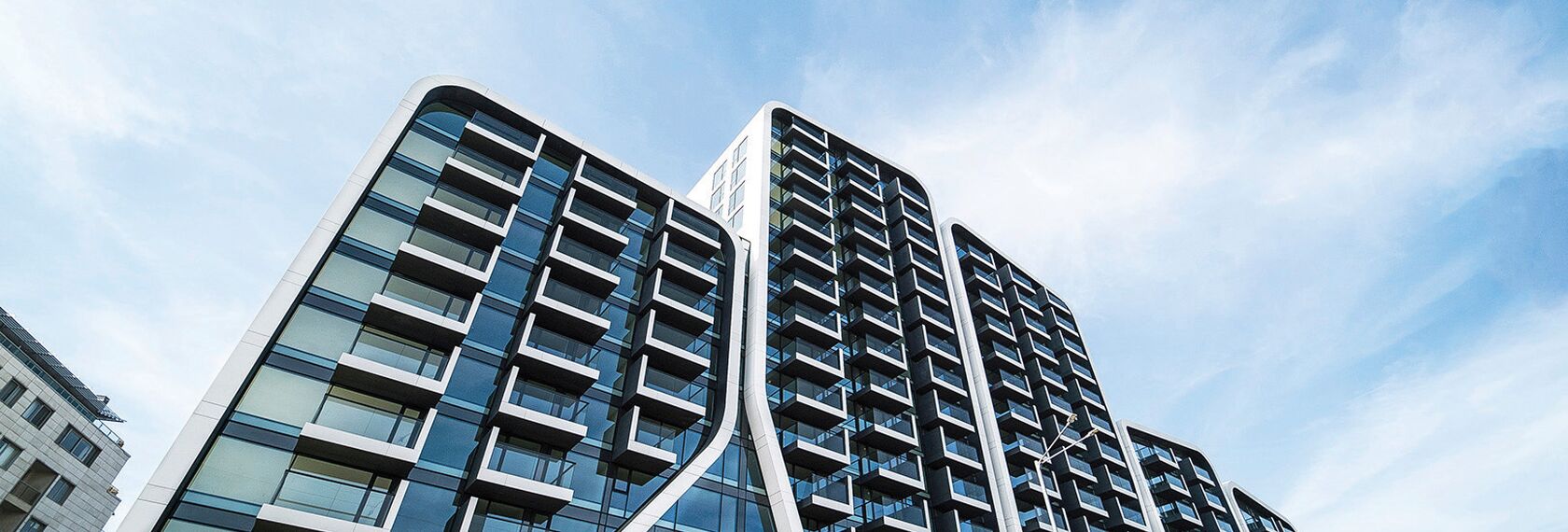 ConceptWall 50 Fachadas e ConceptSystem 77 Janelas - Complexo de apartmentos A3 Advanced Architecture Apartments localizado em Sofia, Bulgarije