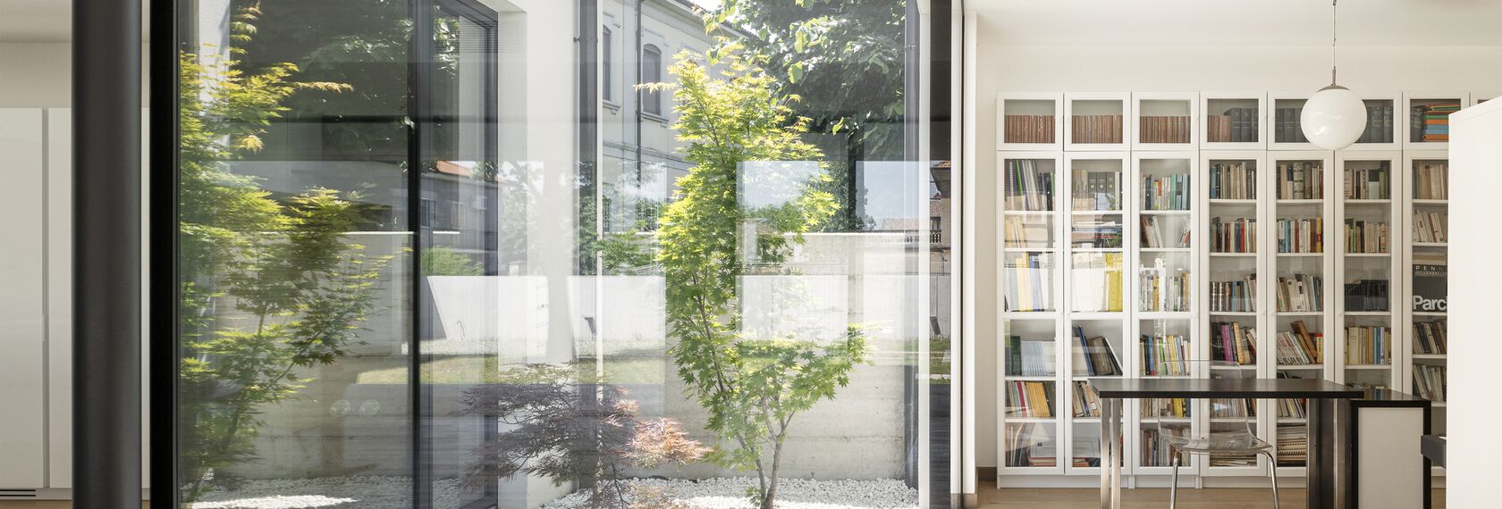 SlimLine 38 Portas e SlimLine 38 Janelas - Casa Cremona localizado em Cremona, Itália